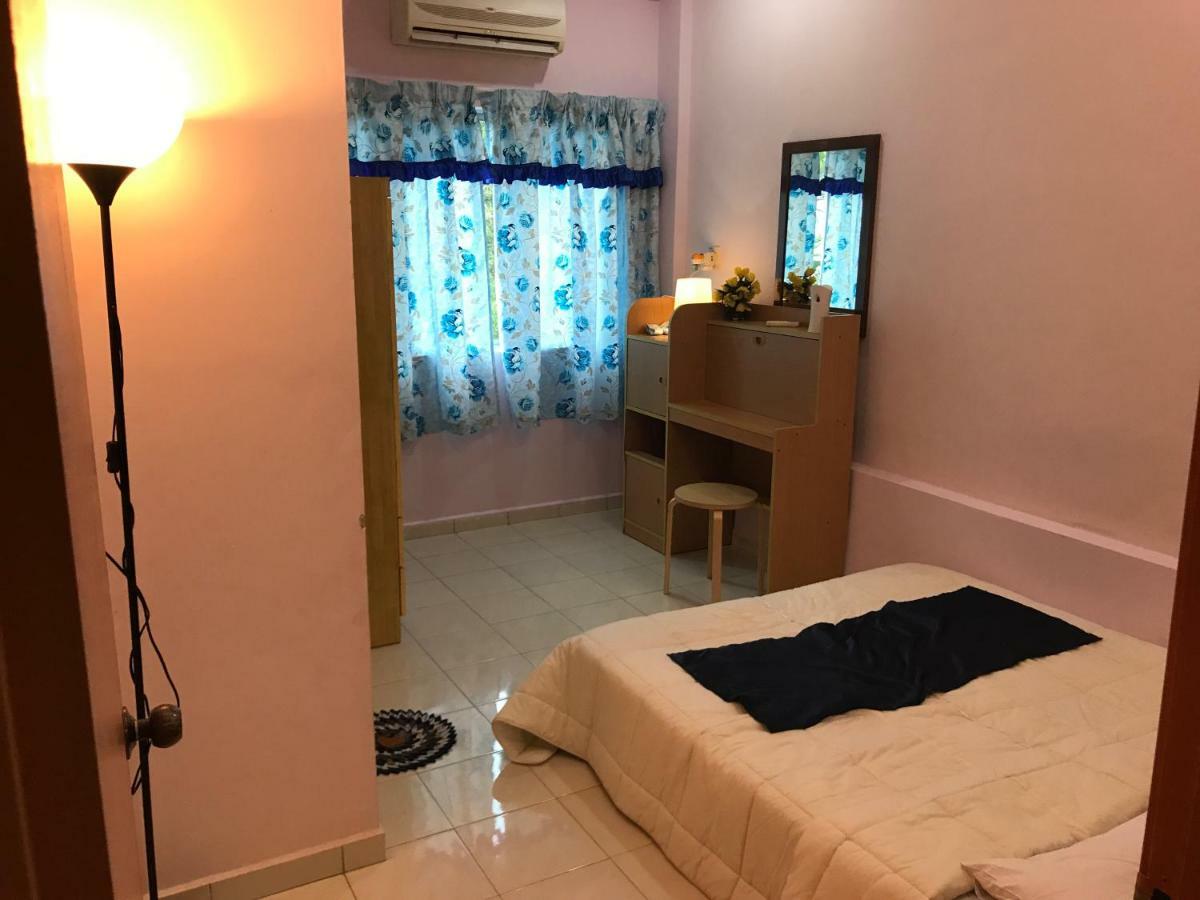 Bukit Bentong Homestay Экстерьер фото